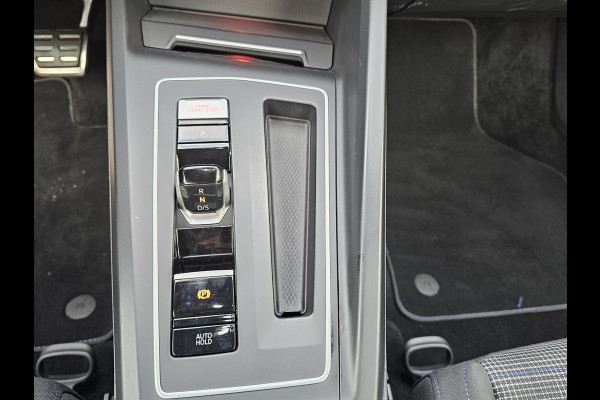 Volkswagen Golf 1.4 eHybrid GTE | LED | ACC | Sporstoelen | Virtual | Navi | App-connect | All-seasons |