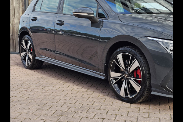Volkswagen Golf 1.4 eHybrid GTE | LED | ACC | Sporstoelen | Virtual | Navi | App-connect | All-seasons |