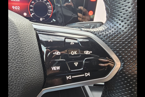 Volkswagen Golf 1.4 eHybrid GTE | LED | ACC | Sporstoelen | Virtual | Navi | App-connect | All-seasons |