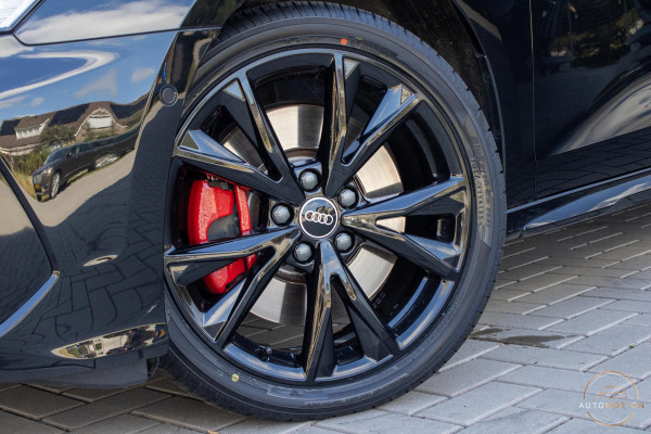 Audi A3 Sportback 45 TFSIe Sline Competition PANO MATRIX MAXTON KEYLESS