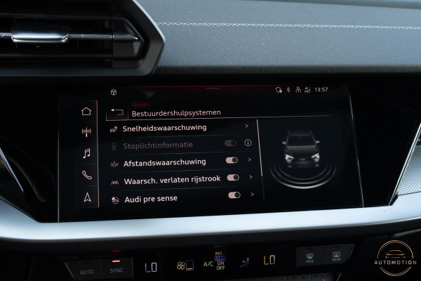 Audi A3 Sportback 45 TFSIe Sline Competition PANO MATRIX MAXTON KEYLESS