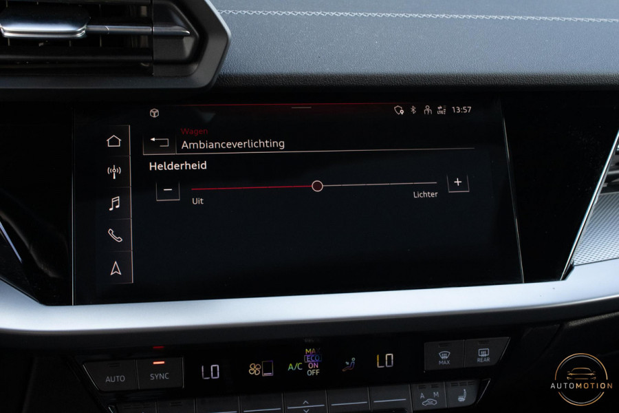 Audi A3 Sportback 45 TFSIe Sline Competition PANO MATRIX MAXTON KEYLESS
