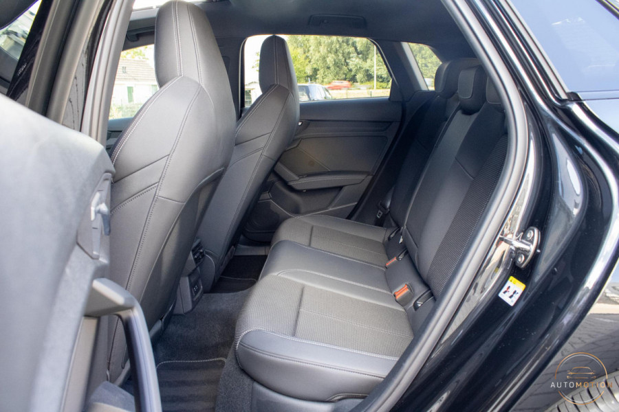 Audi A3 Sportback 45 TFSIe Sline Competition PANO MATRIX MAXTON KEYLESS