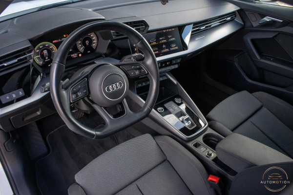 Audi A3 Sportback 40TFSIe Sline Pano Camera Maxton Keyless Stoelverwarming