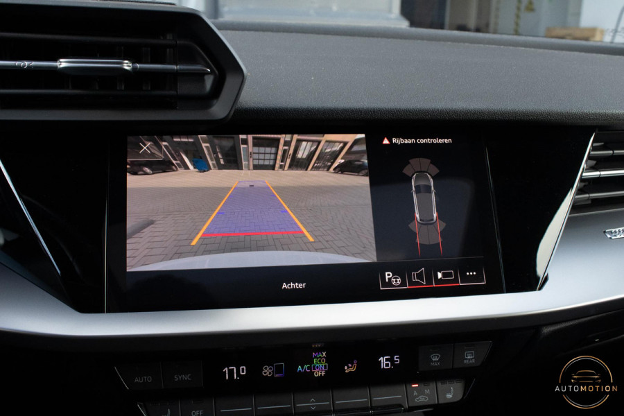 Audi A3 Sportback 40TFSIe Sline Pano Camera Maxton Keyless Stoelverwarming