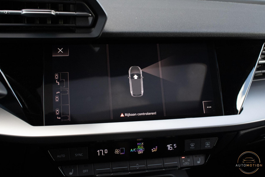Audi A3 Sportback 40TFSIe Sline Pano Camera Maxton Keyless Stoelverwarming