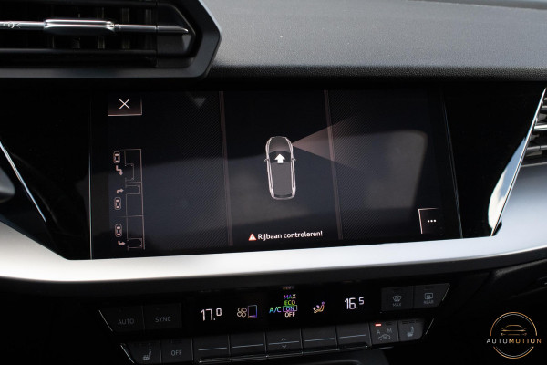 Audi A3 Sportback 40TFSIe Sline Pano Camera Maxton Keyless Stoelverwarming
