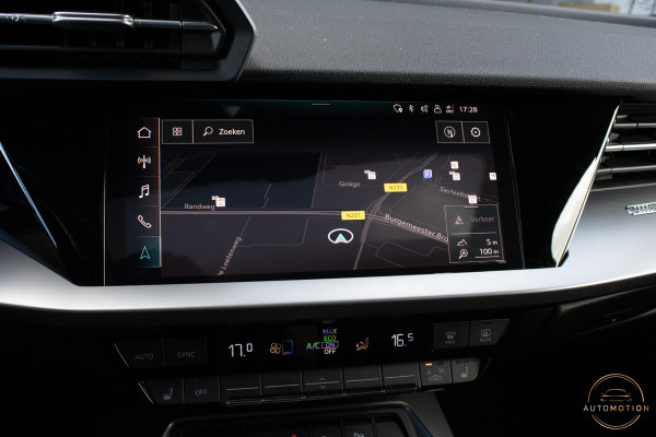 Audi A3 Sportback 40TFSIe Sline Pano Camera Maxton Keyless Stoelverwarming