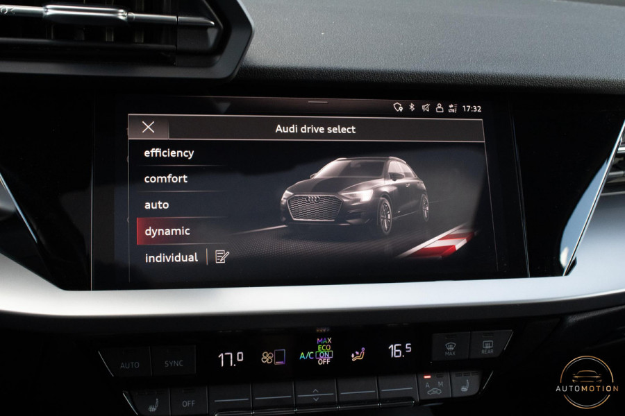 Audi A3 Sportback 40TFSIe Sline Pano Camera Maxton Keyless Stoelverwarming