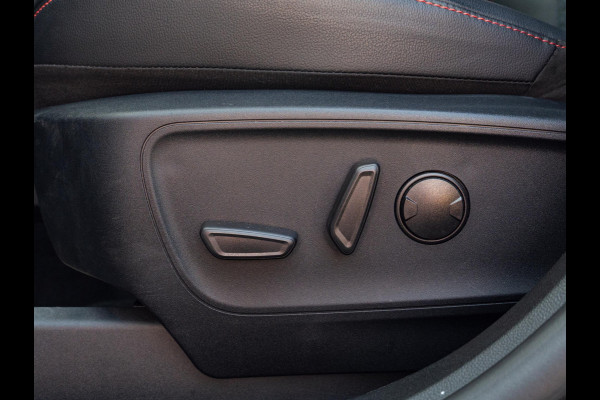 Ford Kuga 2.5 PHEV ST-Line X Winterpakket|Stoel/Stuur verw. |Suede|Carplay