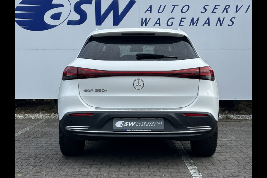 Mercedes-Benz EQA 250+ Business Line 71 kWh | All Season | LED | Camera