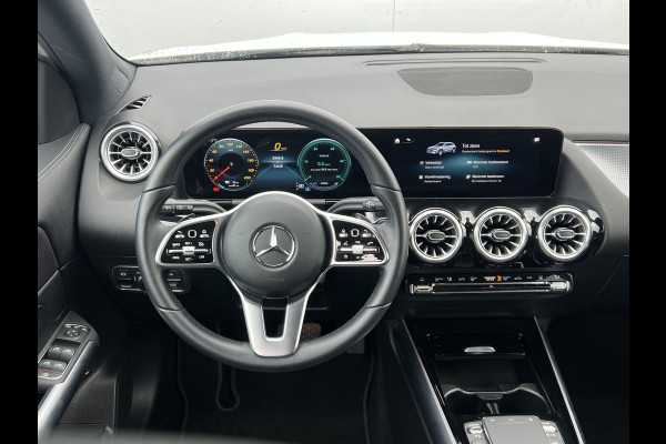 Mercedes-Benz EQA 250+ Business Line 71 kWh | All Season | LED | Camera