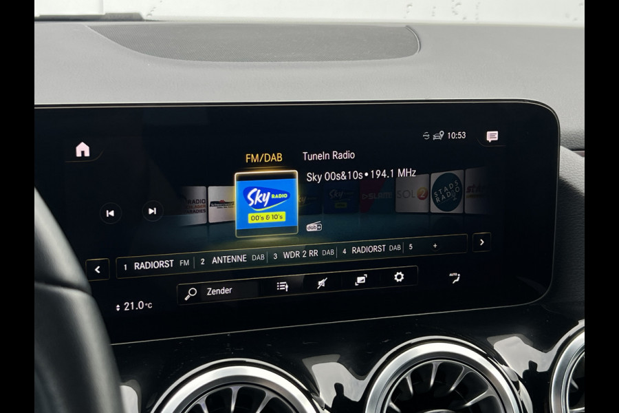 Mercedes-Benz EQA 250+ Business Line 71 kWh | All Season | LED | Camera