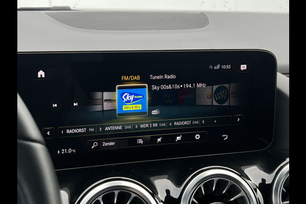 Mercedes-Benz EQA 250+ Business Line 71 kWh | All Season | LED | Camera