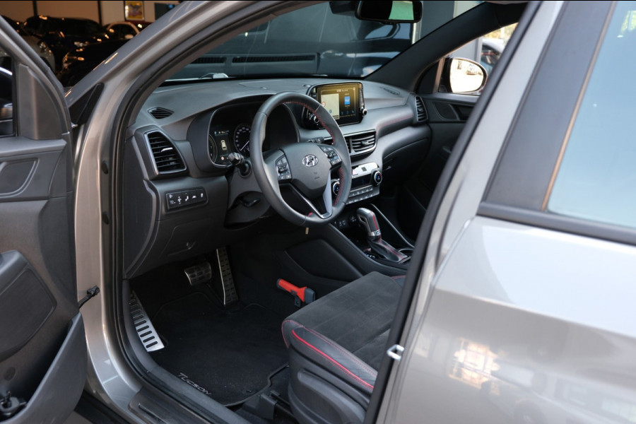 Hyundai Tucson 1.6 T-GDI N-Line |PANORAMADAK/Trekhaak| 122dkm Prachtige Auto Navi/Camera/19" LMV