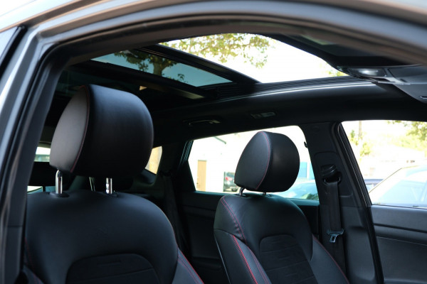 Hyundai Tucson 1.6 T-GDI N-Line |PANORAMADAK/Trekhaak| 122dkm Prachtige Auto Navi/Camera/19" LMV