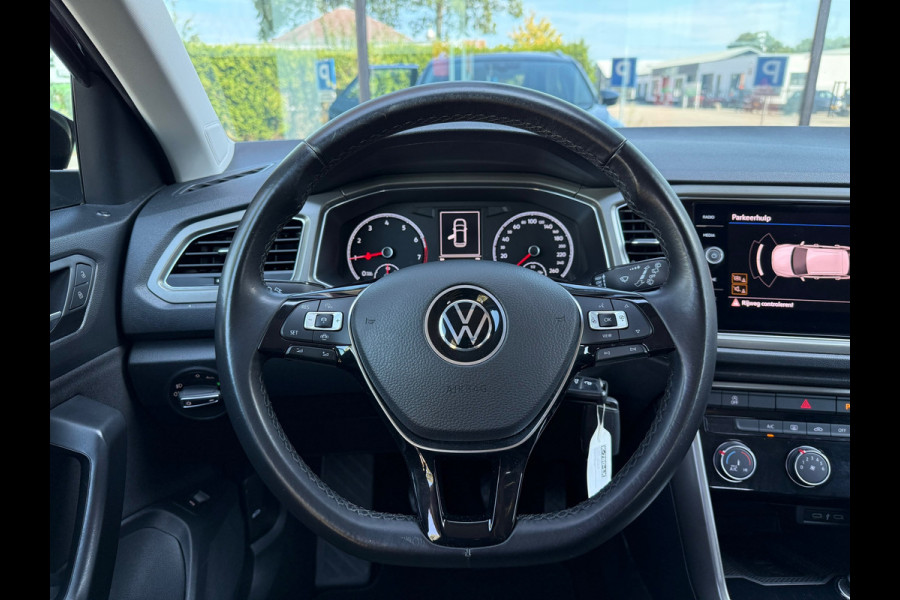 Volkswagen T-Roc 1.0 TSI Style Business - Navi - Airco - Parkeerhulp - Org.NL