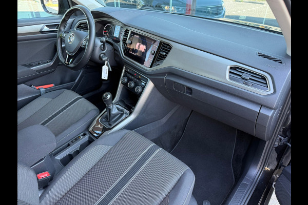 Volkswagen T-Roc 1.0 TSI Style Business - Navi - Airco - Parkeerhulp - Org.NL