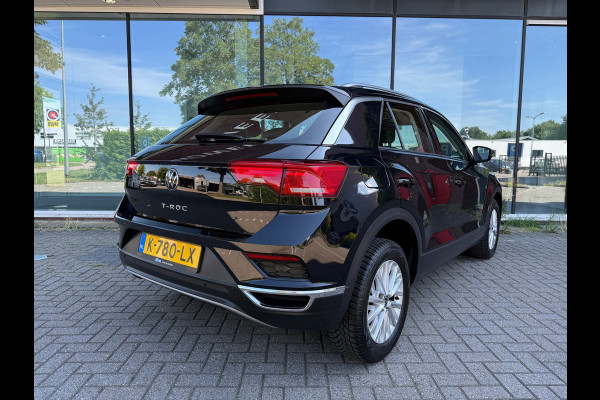 Volkswagen T-Roc 1.0 TSI Style Business - Navi - Airco - Parkeerhulp - Org.NL