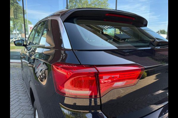 Volkswagen T-Roc 1.0 TSI Style Business - Navi - Airco - Parkeerhulp - Org.NL