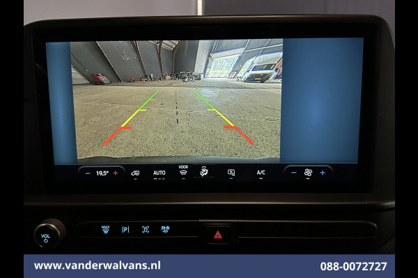 Ford Transit Custom 2.0 TDCI 136pk L2H1 Euro6 Airco | Camera | Apple Carplay | LED | Cruisecontrol | Leder Android Auto, Verwarmde voorruit, Parkeersensoren, Bijrijdersbank, 2740kg trekvermogen
