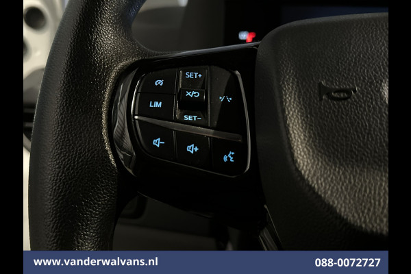 Ford Transit Custom 2.0 TDCI 136pk L2H1 Euro6 Airco | Camera | Apple Carplay | LED | Cruisecontrol | Leder Android Auto, Verwarmde voorruit, Parkeersensoren, Bijrijdersbank, 2740kg trekvermogen