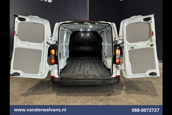 Ford Transit Custom 2.0 TDCI 136pk L2H1 Euro6 Airco | Camera | Apple Carplay | LED | Cruisecontrol | Leder Android Auto, Verwarmde voorruit, Parkeersensoren, Bijrijdersbank, 2740kg trekvermogen