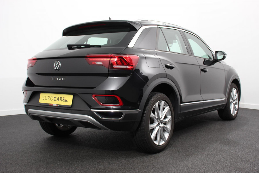 Volkswagen T-Roc 1.5 TSI DSG Style Navigatie Wireless App connect Adaptive Cruise Control Park Assist Camera Parkeersensoren IQ Drive pakket Stoel- en stuurwielverwarming Virtual cockpit Elektrische achterklep Full LED koplampen