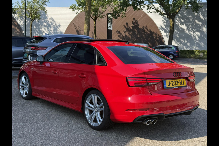 Audi A3 Limousine 35 TFSI CoD Advance Sport S-LINE BINNEN + BUITEN| PANO| STOELVERWARMING| LED| 2E EIGENAAR| ORIGINEEL NEDERLANDS NAP| DIGITAAL DASH| CARPLAY|