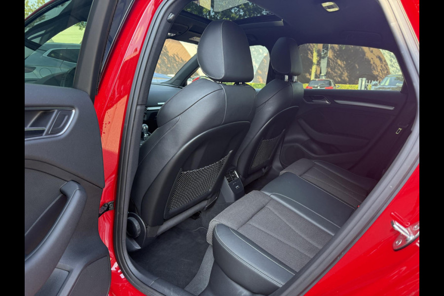 Audi A3 Limousine 35 TFSI CoD Advance Sport S-LINE BINNEN + BUITEN| PANO| STOELVERWARMING| LED| 2E EIGENAAR| ORIGINEEL NEDERLANDS NAP| DIGITAAL DASH| CARPLAY|