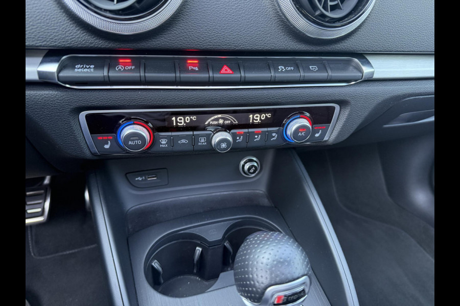 Audi A3 Limousine 35 TFSI CoD Advance Sport S-LINE BINNEN + BUITEN| PANO| STOELVERWARMING| LED| 2E EIGENAAR| ORIGINEEL NEDERLANDS NAP| DIGITAAL DASH| CARPLAY|