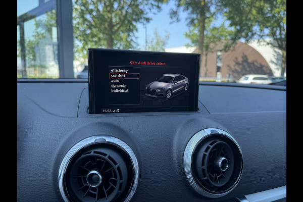 Audi A3 Limousine 35 TFSI CoD Advance Sport S-LINE BINNEN + BUITEN| PANO| STOELVERWARMING| LED| 2E EIGENAAR| ORIGINEEL NEDERLANDS NAP| DIGITAAL DASH| CARPLAY|
