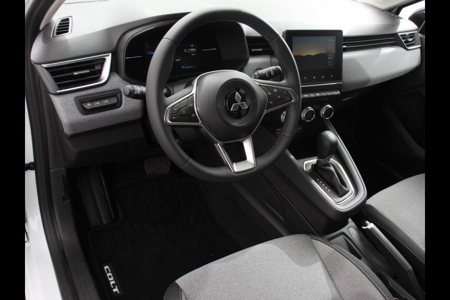 Mitsubishi Colt 1.6 HEV Automaat Intense Navigatie d.m.v. Apple Carplay/Android Auto Camera Climate Control Cruise Control Lichtmetalen velgen Extra Getint Glas Digitale Cockpit