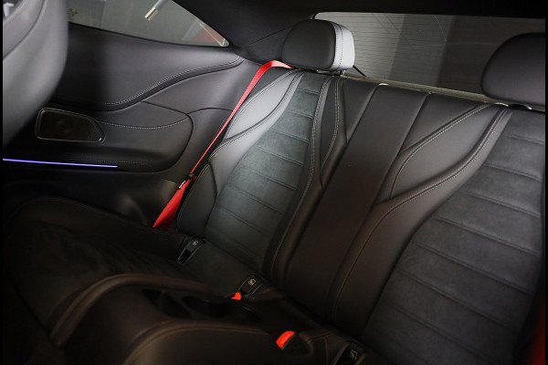 Mercedes-Benz CLE Coupé 300 e AMG 53 Look / Head Up / Burmester / 360 Camera / Acc / Elek Stoelen / Memory / Open Pano / 20 Inch