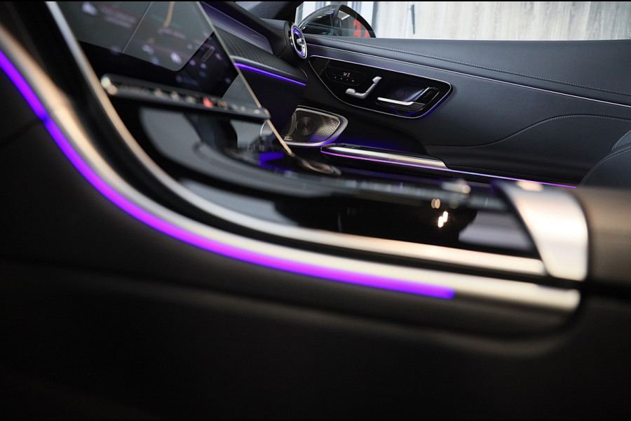Mercedes-Benz CLE Coupé 300 e AMG 53 Look / Head Up / Burmester / 360 Camera / Acc / Elek Stoelen / Memory / Open Pano / 20 Inch
