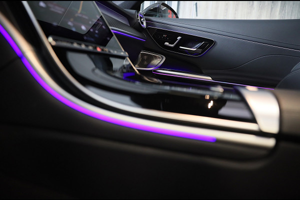 Mercedes-Benz CLE Coupé 300 e AMG 53 Look / Head Up / Burmester / 360 Camera / Acc / Elek Stoelen / Memory / Open Pano / 20 Inch
