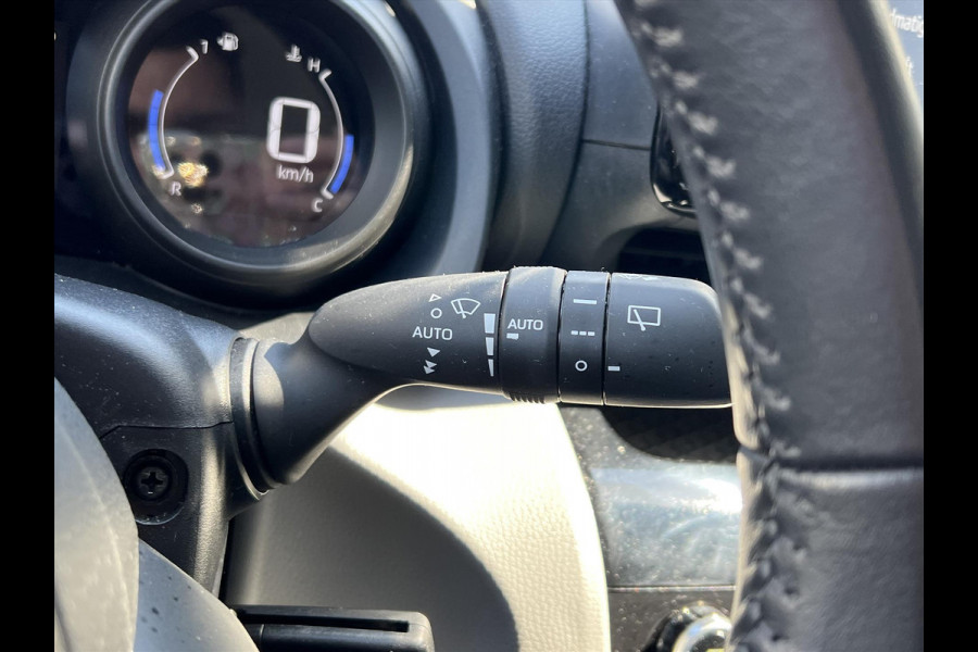 Toyota Yaris Cross 1.5 Hybrid Active | Lichtmetalen velgen, Parkeercamera, Adaptive cruise control, Apple CarPlay/Android Auto