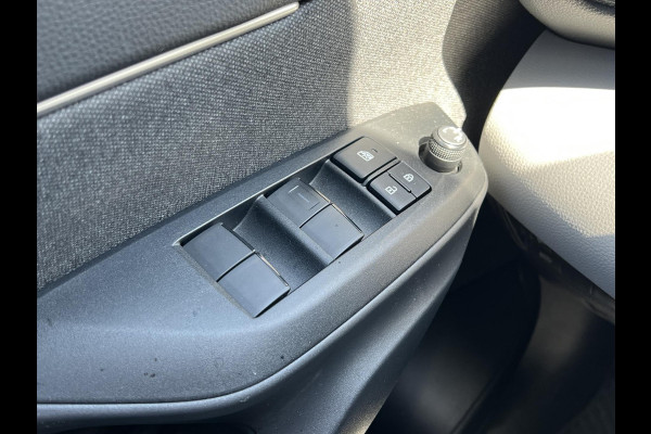 Toyota Yaris Cross 1.5 Hybrid Active | Lichtmetalen velgen, Parkeercamera, Adaptive cruise control, Apple CarPlay/Android Auto