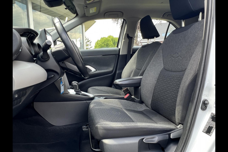 Toyota Yaris Cross 1.5 Hybrid Active Plus | Lichtmetalen velgen, Apple CarPlay/Android auto, Parkeercamera, Adaptive cruise control