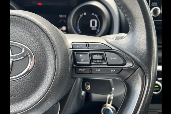 Toyota Yaris Cross 1.5 Hybrid Active Plus | Lichtmetalen velgen, Apple CarPlay/Android auto, Parkeercamera, Adaptive cruise control