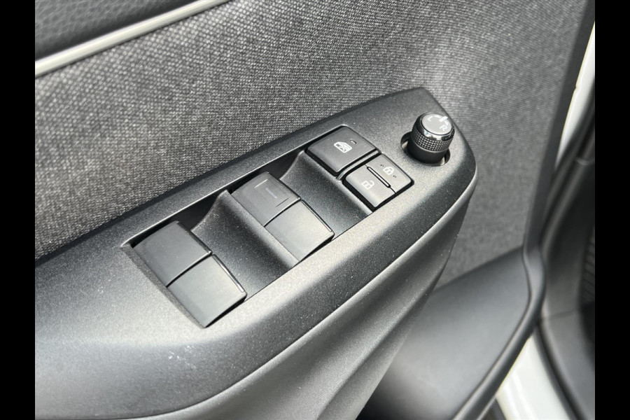 Toyota Yaris Cross 1.5 Hybrid Active Plus | Lichtmetalen velgen, Apple CarPlay/Android auto, Parkeercamera, Adaptive cruise control