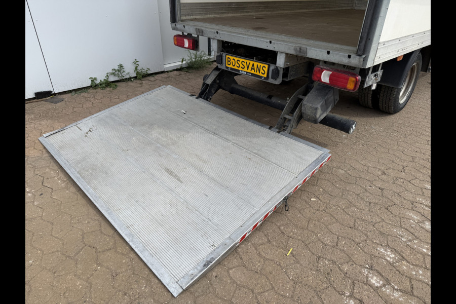 Iveco Daily 35C16 3.0 160PK Bakwagen Laadklep Zijdeur Camera Climate Control Bluetooth Luchtgeveerde stoel Meubelbak Koffer