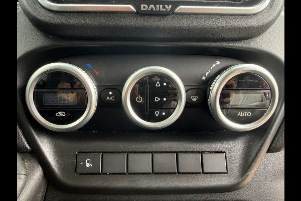 Iveco Daily 35C16 3.0 160PK Bakwagen Laadklep Zijdeur Camera Climate Control Bluetooth Luchtgeveerde stoel Meubelbak Koffer