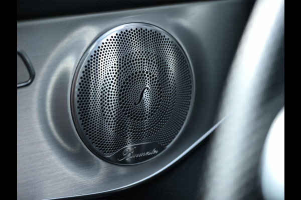 Mercedes-Benz GLC Coupé AMG 43 4MATIC Premium Plus | Panoramadak | Burmester | Camera | Stoelverwarming | Carbon Inleg | Luchtvering | Ambiance Interieur | Elektr. Verst. Stoelen |