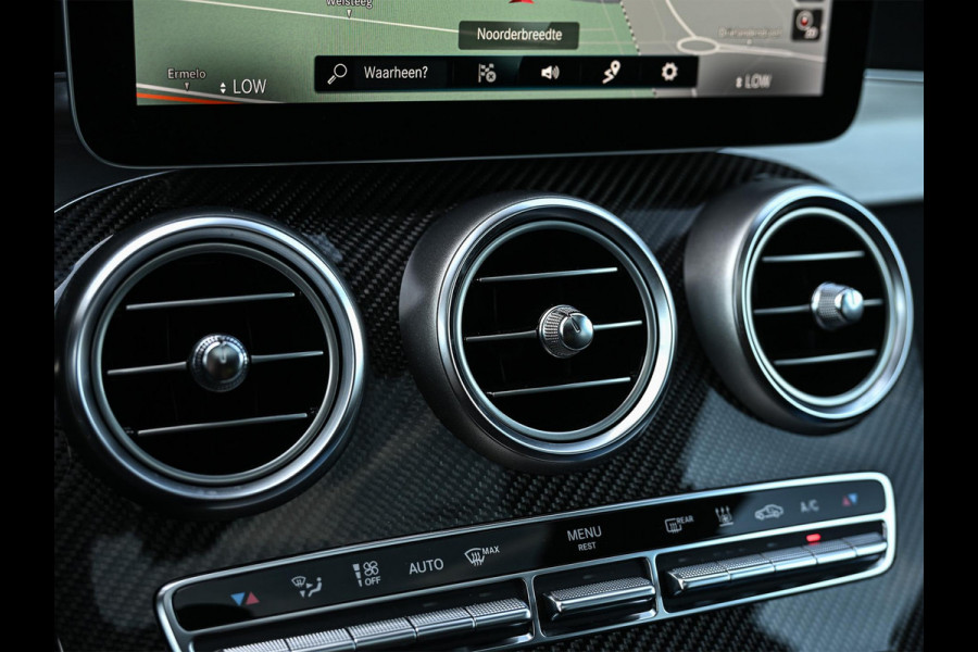 Mercedes-Benz GLC Coupé AMG 43 4MATIC Premium Plus | Panoramadak | Burmester | Camera | Stoelverwarming | Carbon Inleg | Luchtvering | Ambiance Interieur | Elektr. Verst. Stoelen |