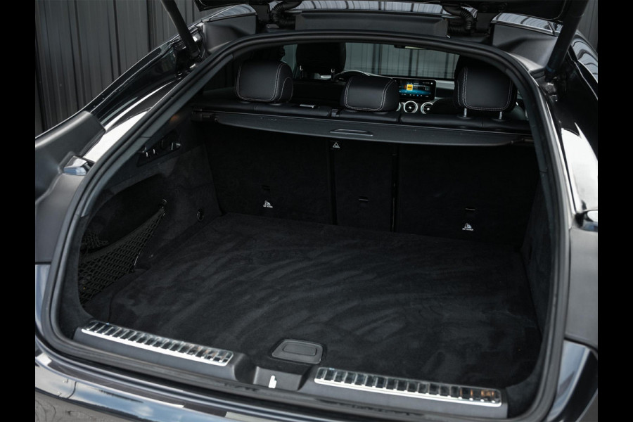 Mercedes-Benz GLC Coupé AMG 43 4MATIC Premium Plus | Panoramadak | Burmester | Camera | Stoelverwarming | Carbon Inleg | Luchtvering | Ambiance Interieur | Elektr. Verst. Stoelen |