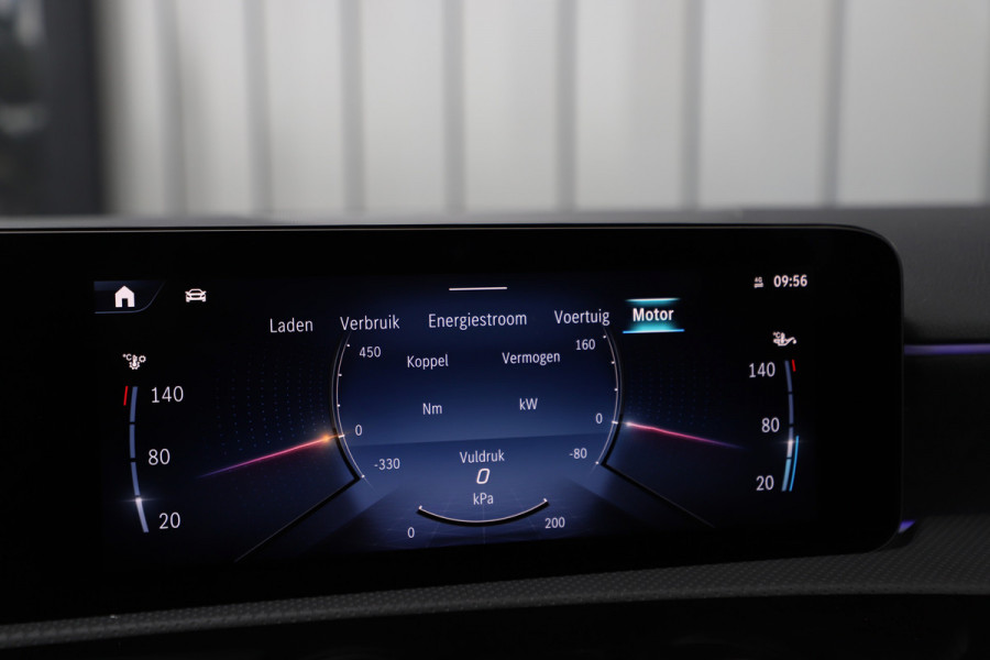 Mercedes-Benz A-Klasse 250e AMG | 218PK | Head-up | Memory | Keyless-go | Sfeerverlichting | Distronic+ | Pano | Multibeam | Standkachel | 2024.