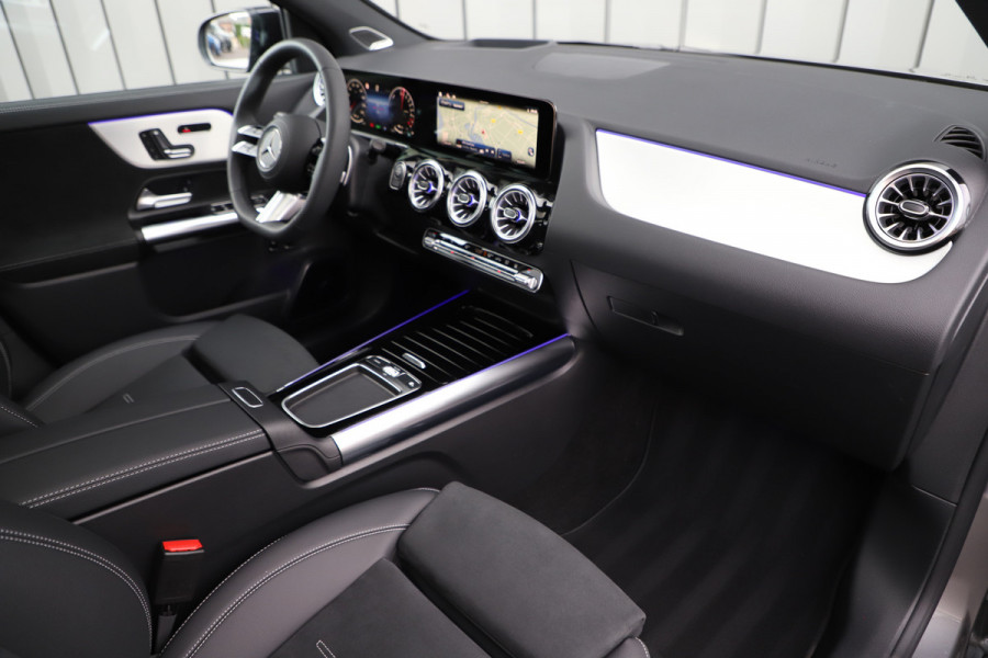 Mercedes-Benz GLA 250e AMG | 218PK | Head-up | Burmester | Keyless-go | Memory | Distronic+ | Pano | Sfeerverlichting | Multibeam | 2026.