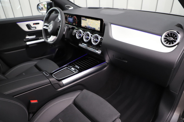 Mercedes-Benz GLA 250e AMG | 218PK | Head-up | Burmester | Keyless-go | Memory | Distronic+ | Pano | Sfeerverlichting | Multibeam | 2026.