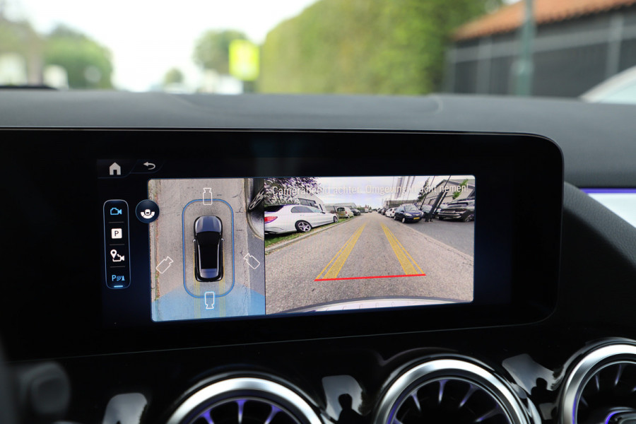 Mercedes-Benz GLA 250e AMG | 218PK | Head-up | Burmester | Keyless-go | Memory | Distronic+ | Pano | Sfeerverlichting | Multibeam | 2026.